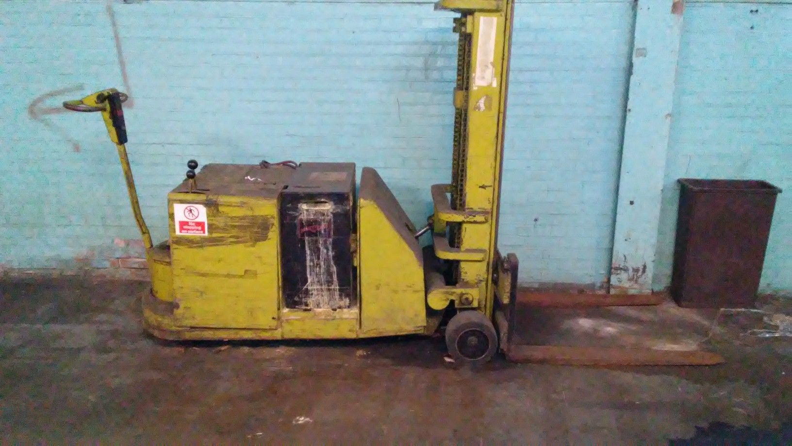 Clark Industrial Forklift With Lead Battery