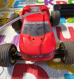 Losi car