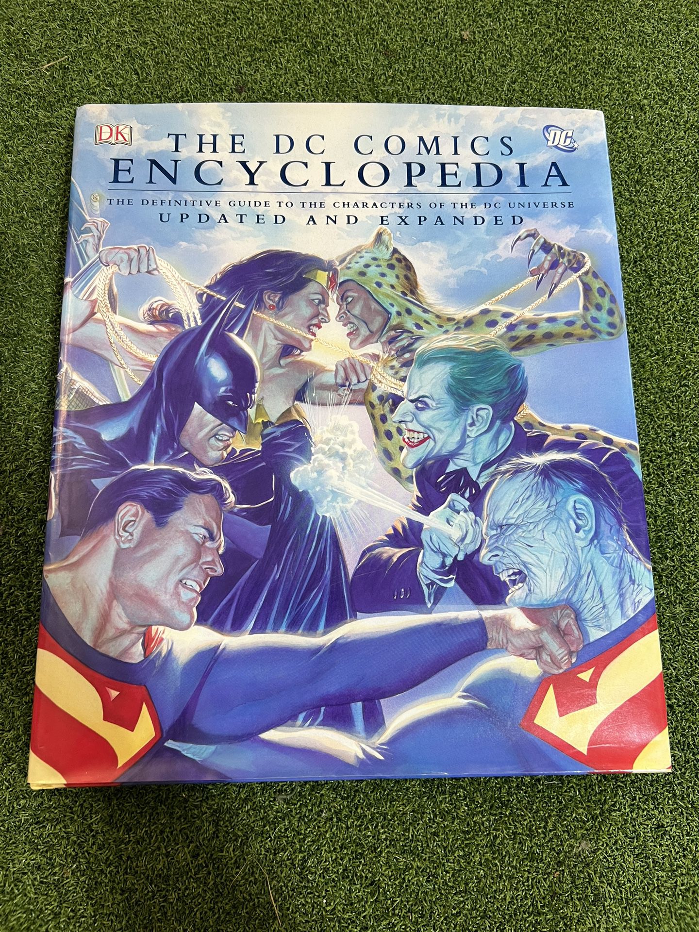 DC COMICS ENCYCLOPEDIA - Comics