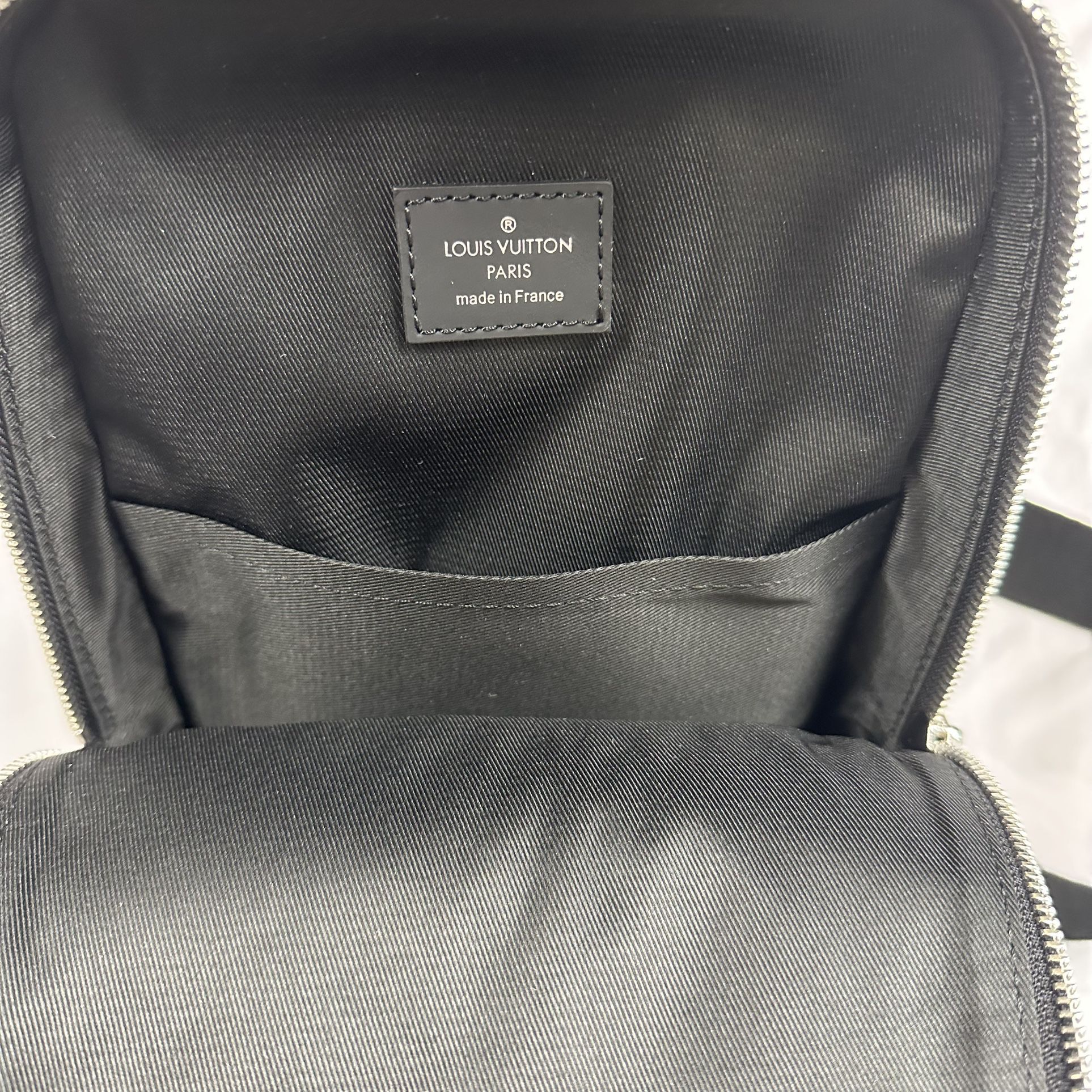 Louis Vuitton black gray leather Avenue Sling Bag N41719 brand new Shoulder  Bag Black for Sale in Las Vegas, NV - OfferUp