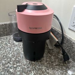 Nespresso Pop + In Candy Pink. LIKE NEW only 2 Months Old 