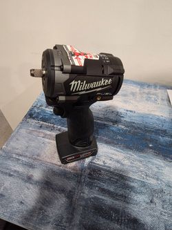 M12 FUEL 3/8 Stubby Blackout