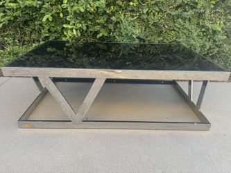 Crate And Barrel Modern Coffee Table