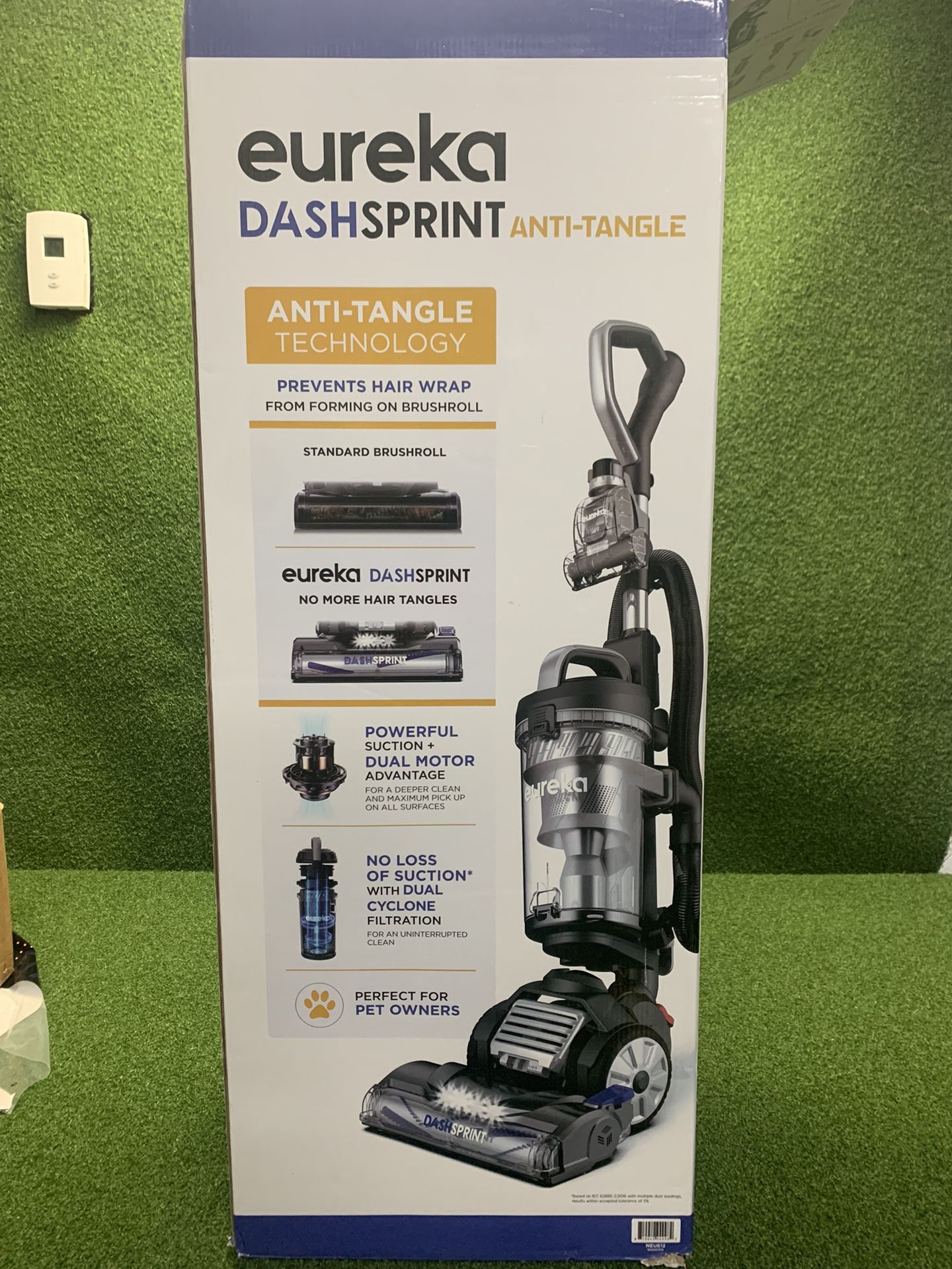 Eureka DashSprint Anti-Tangle NEU612 Vacuum