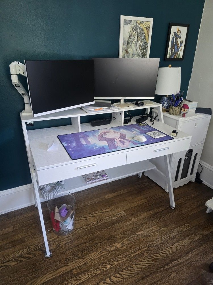 Beautiful Modern Writing/Computer Desk