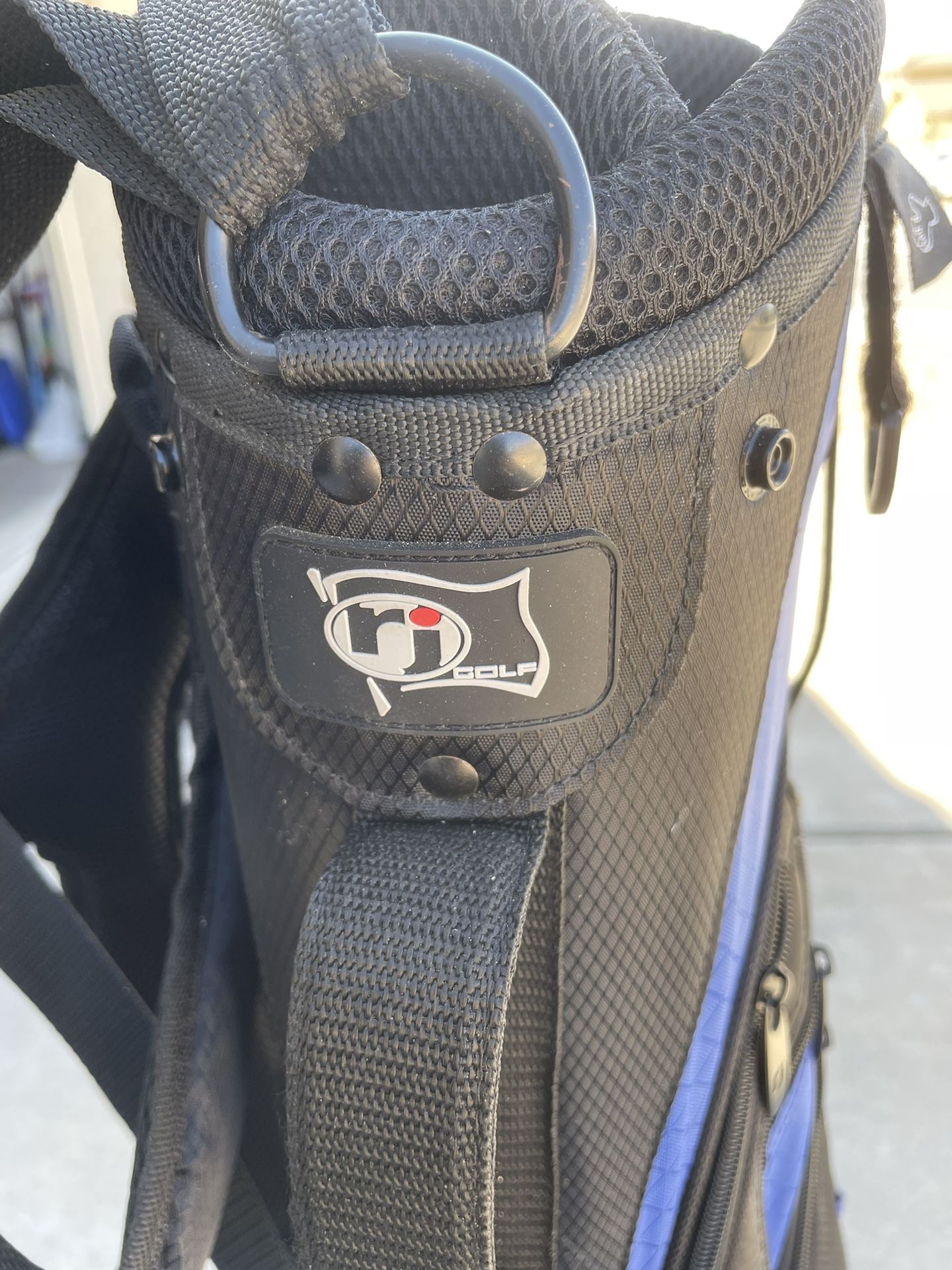 Boston Red Sox Stand Golf Bag SKU 43930-11 for Sale in Phoenix, AZ - OfferUp