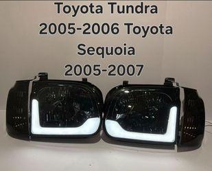 Toyota Sequoia 2005-2007 Headlights