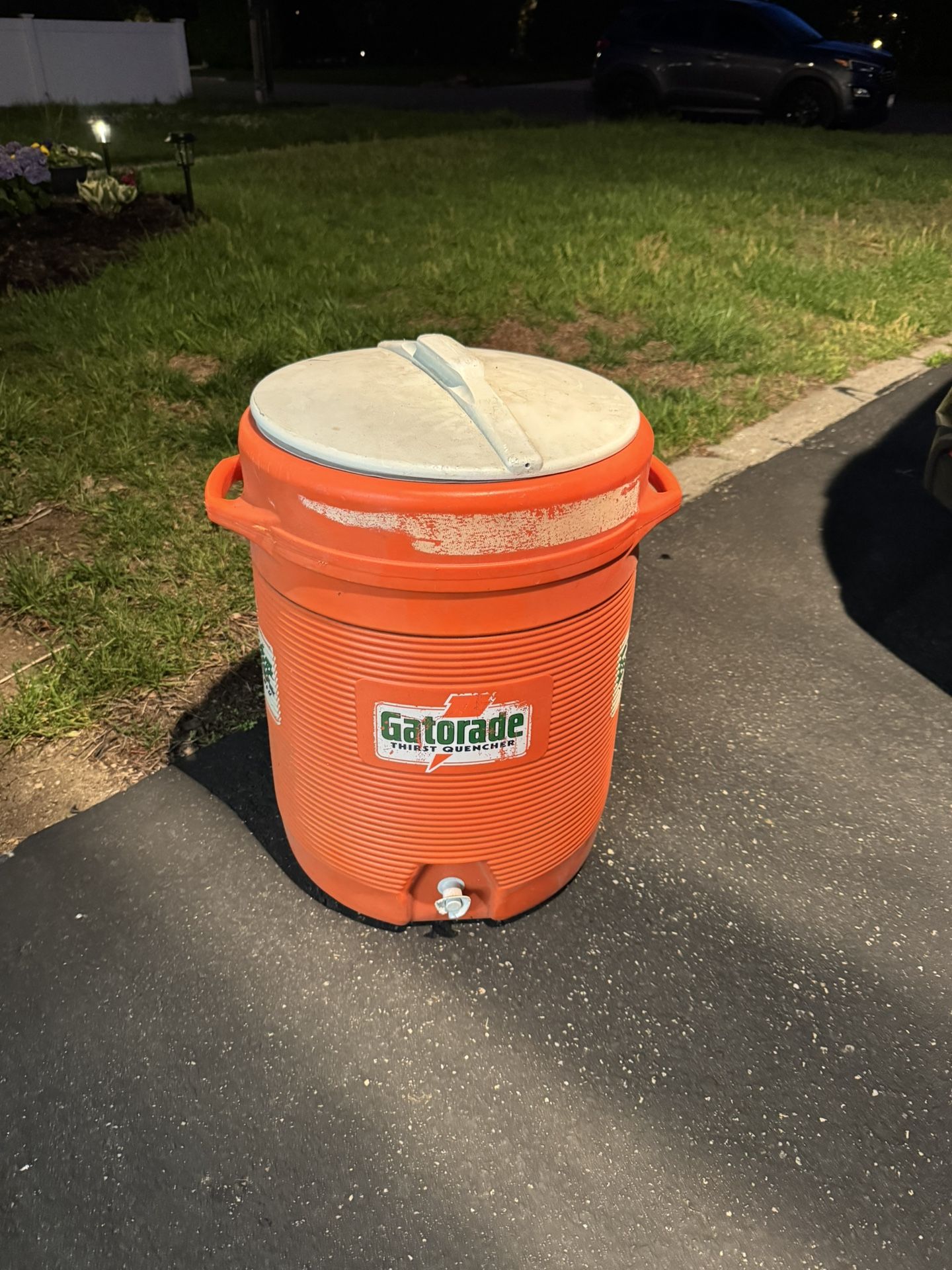 VINTAGE GATORADE COOLER 10 GALLONS NEW YORK JETS
