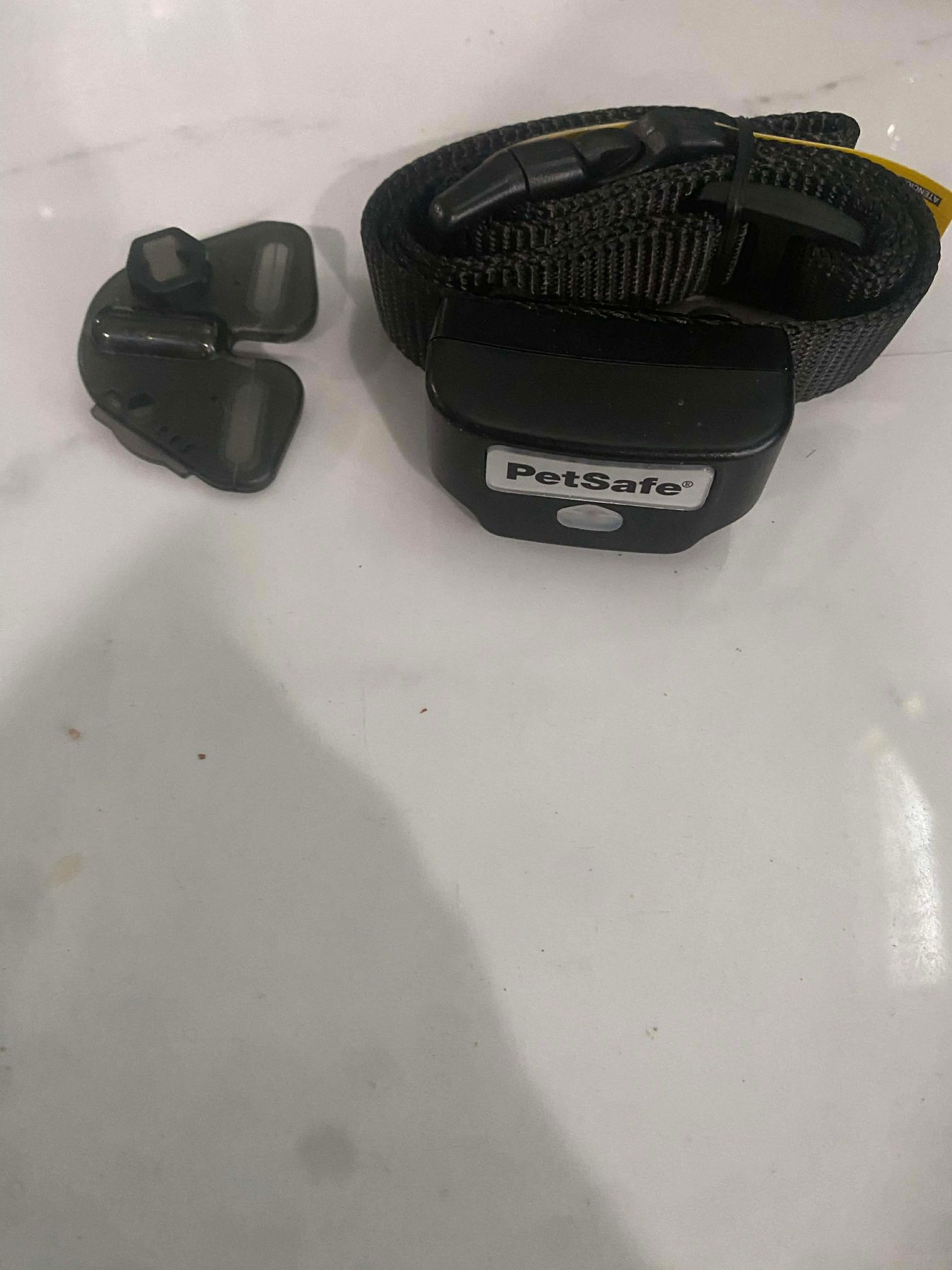 PetSafe Rechargeable In-Ground Dog Fence Collar Receiver PIG00-13737