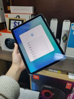 Apple - iPad Air 4 10.9" (WiFi) | $5 Down | Payment plan available