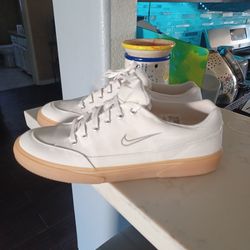 Nike Mens Zoom GTS 97 White Casual Shoes Sneakers Size 12
