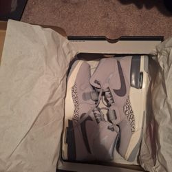 Jordan Air Legacy 312