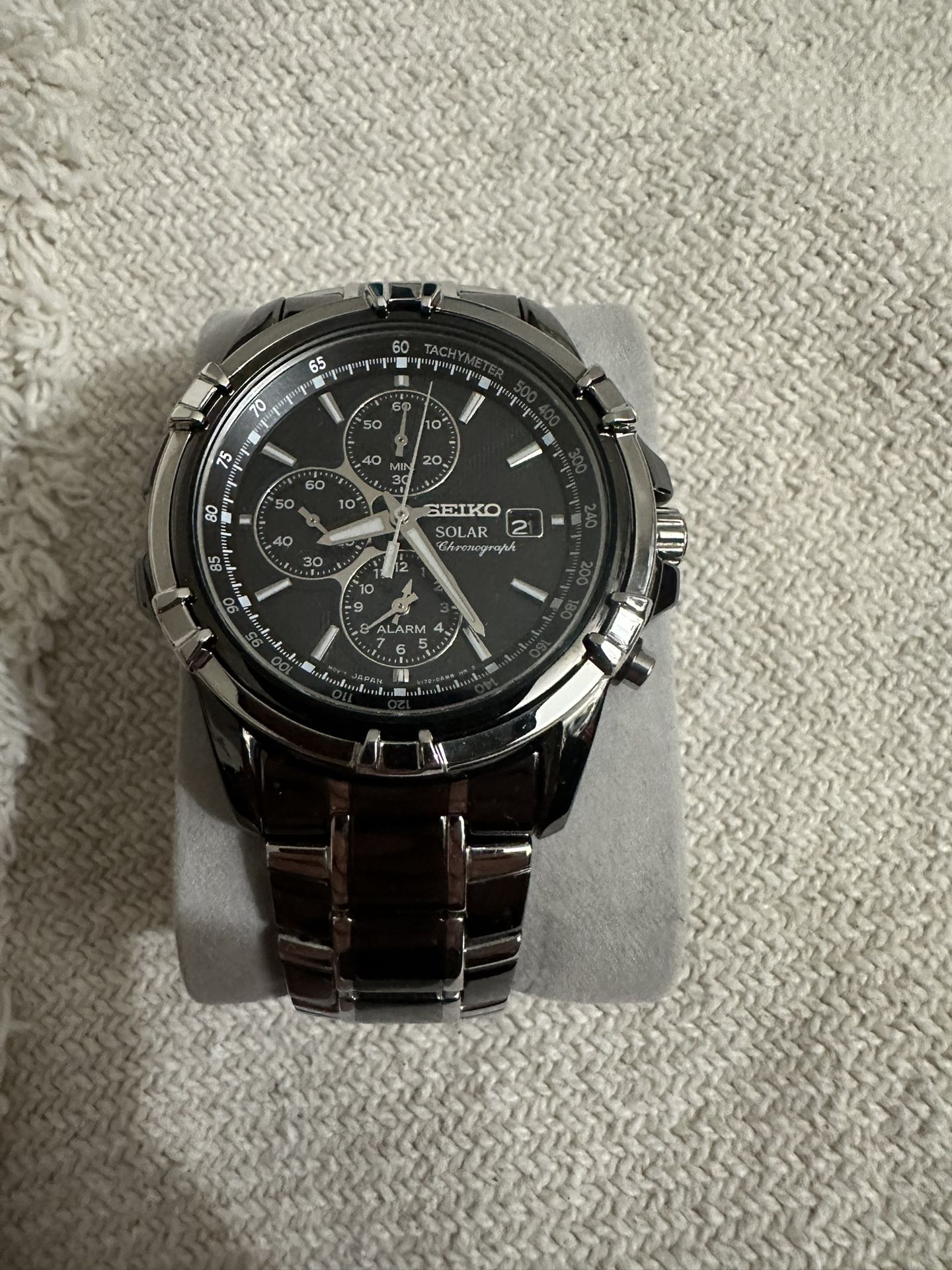 Seiko Men's Two Tone Stainless Steel Solar Chronograph Watch - SSC143