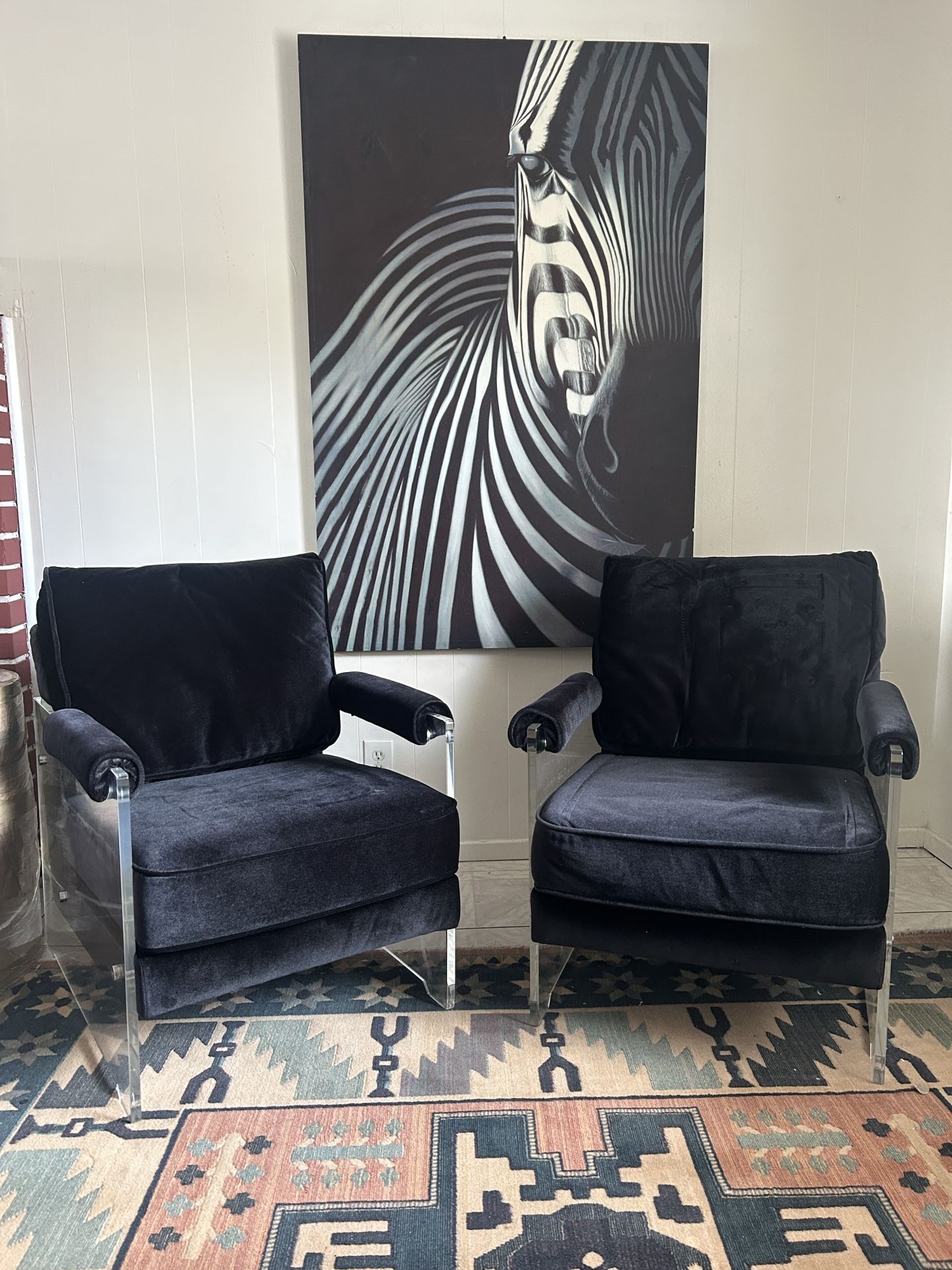 Chic Home Emman Modern Clear Acrylic and Velvet...