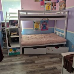 Wooden White Bunk Bed With Staircase