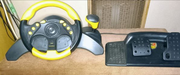 Racing Steering Wheel Controller with Pedals