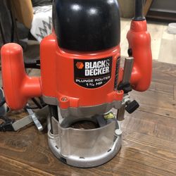 Black and decker plunge router discount