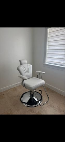 Bellagio All-Purpose Salon/PMU Chair – White