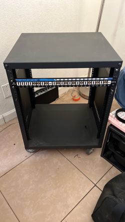 12 U Mobile Rack