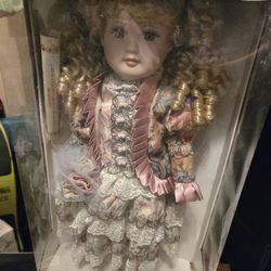 Porcelain Dolls 