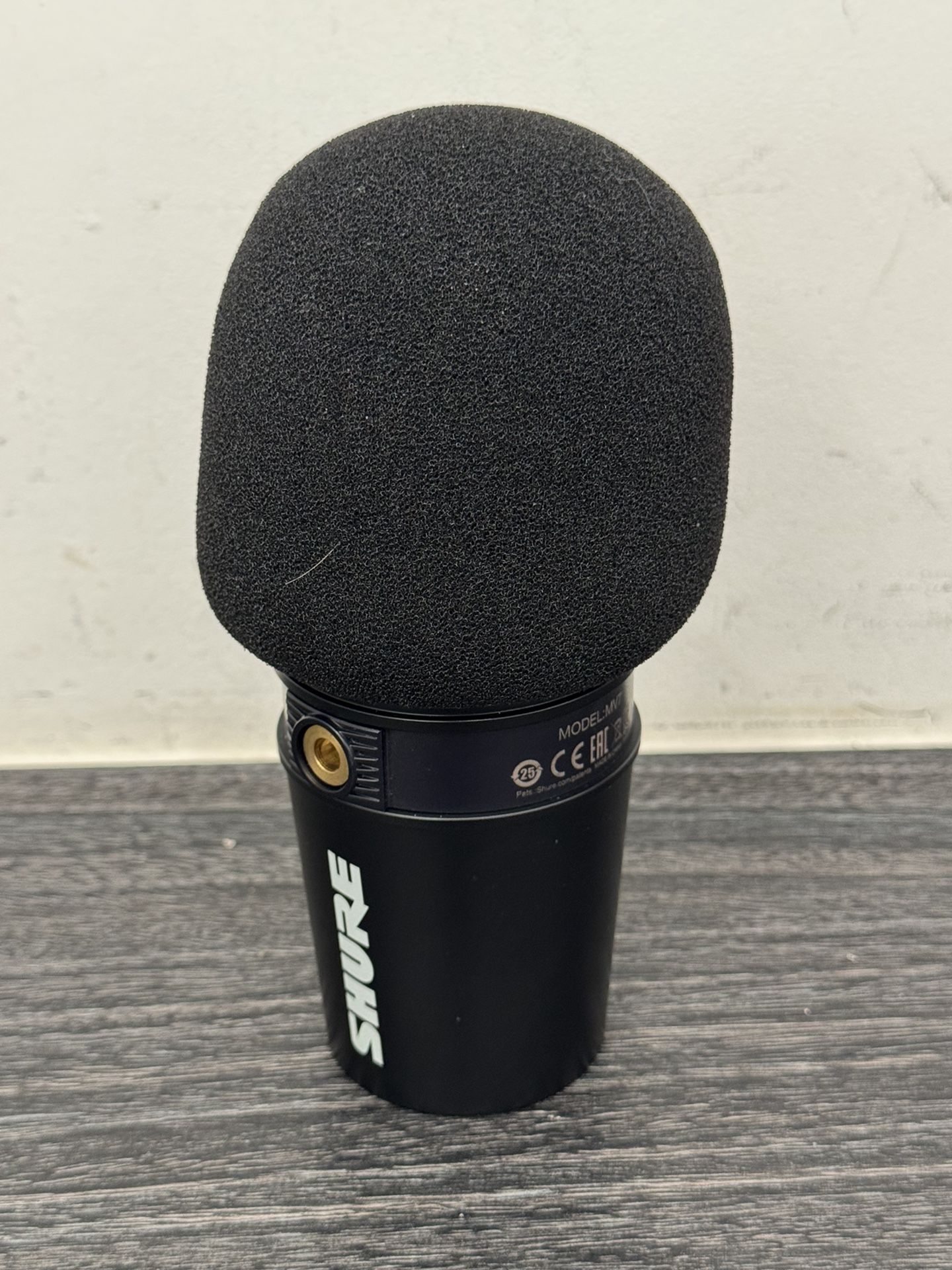 Shure MV7 Podcast Microphone