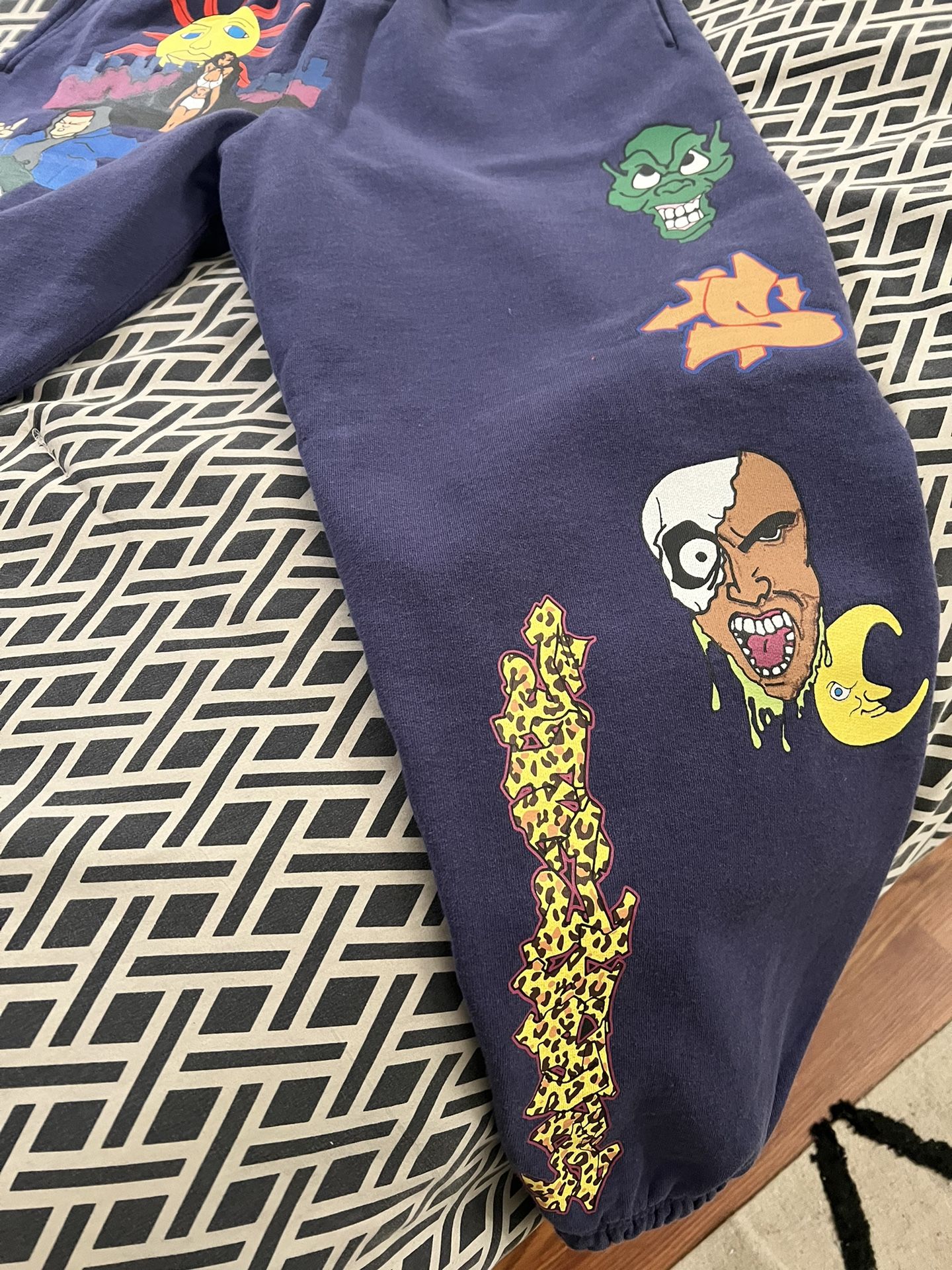 Supreme Sweatpants