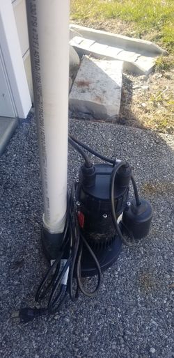 Utilitech 1/3 Hp Used Working Sump Pump