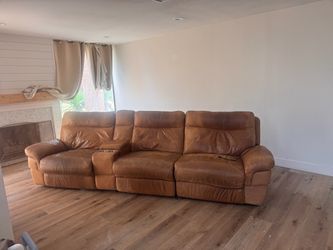FREE – 3-Piece Electric Reclining Leather Sectional FREE – must pick up