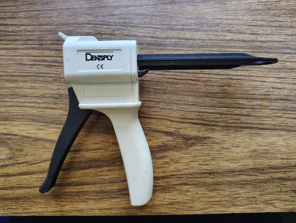 Apply Fix 4 Dispenser Gun For Visalys, Integrity, and more