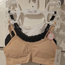 GIRLS SPORTS STYLE BRA SIZE MEDIUM 7/8 NEW