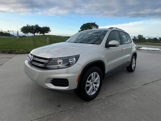 2015 Volkswagen Tiguan S 