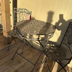 Out Side Table 2 Chair 