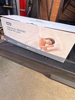 Osteo Cervical Memory Foam Pillow Queen Balck and white