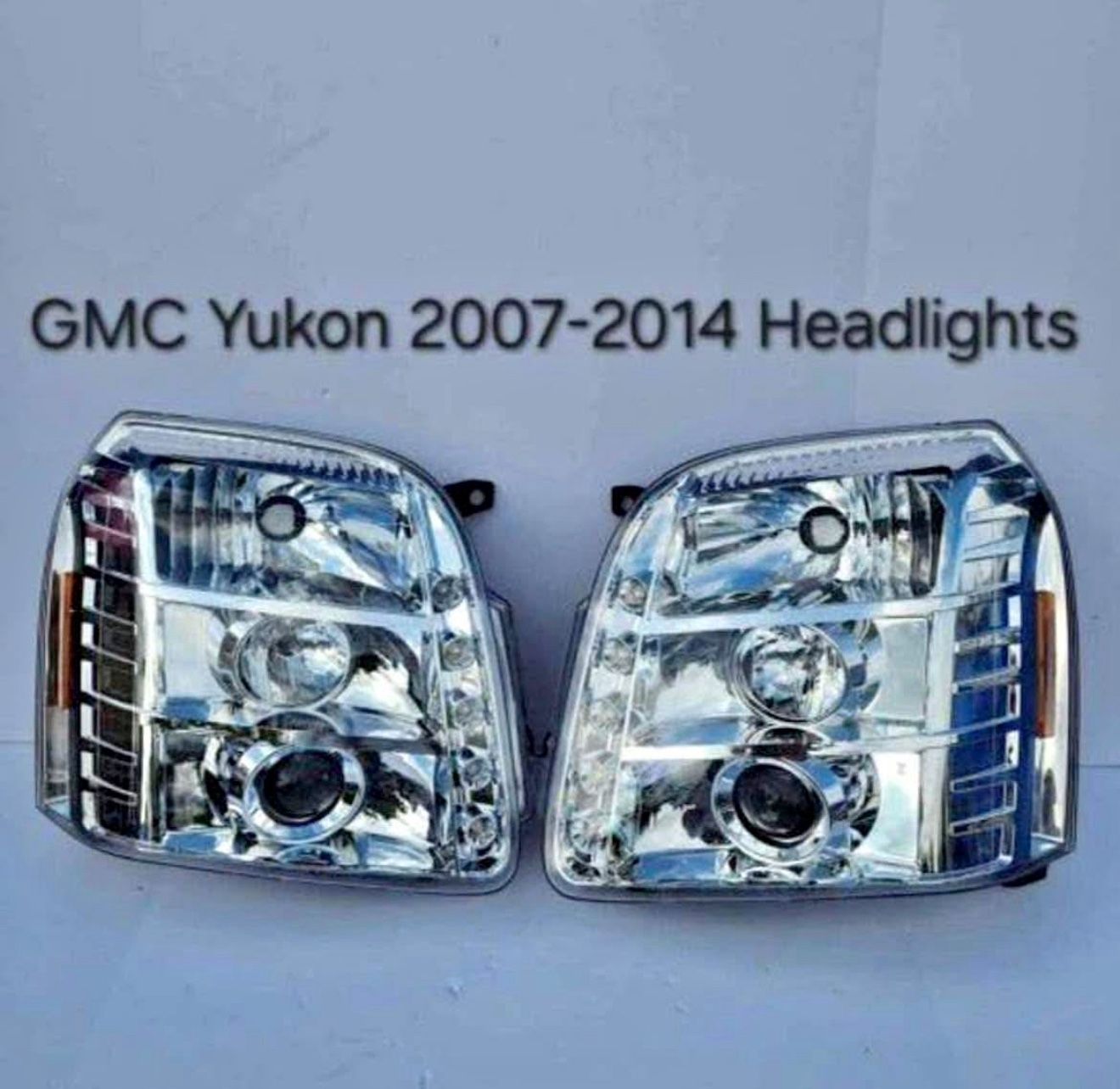 GMC Yukon 2007-2013 Headlights