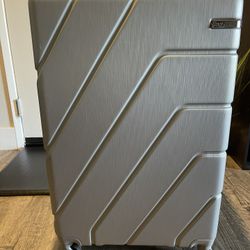 American Tourister