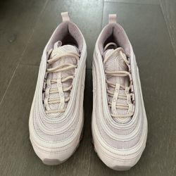 Nike Women Size 7