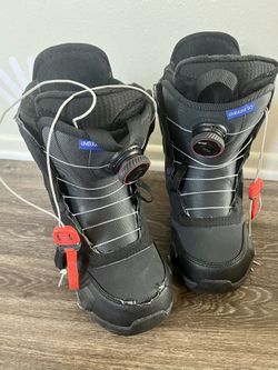 Burton limelight Women Sz 7 Snowboard Boots