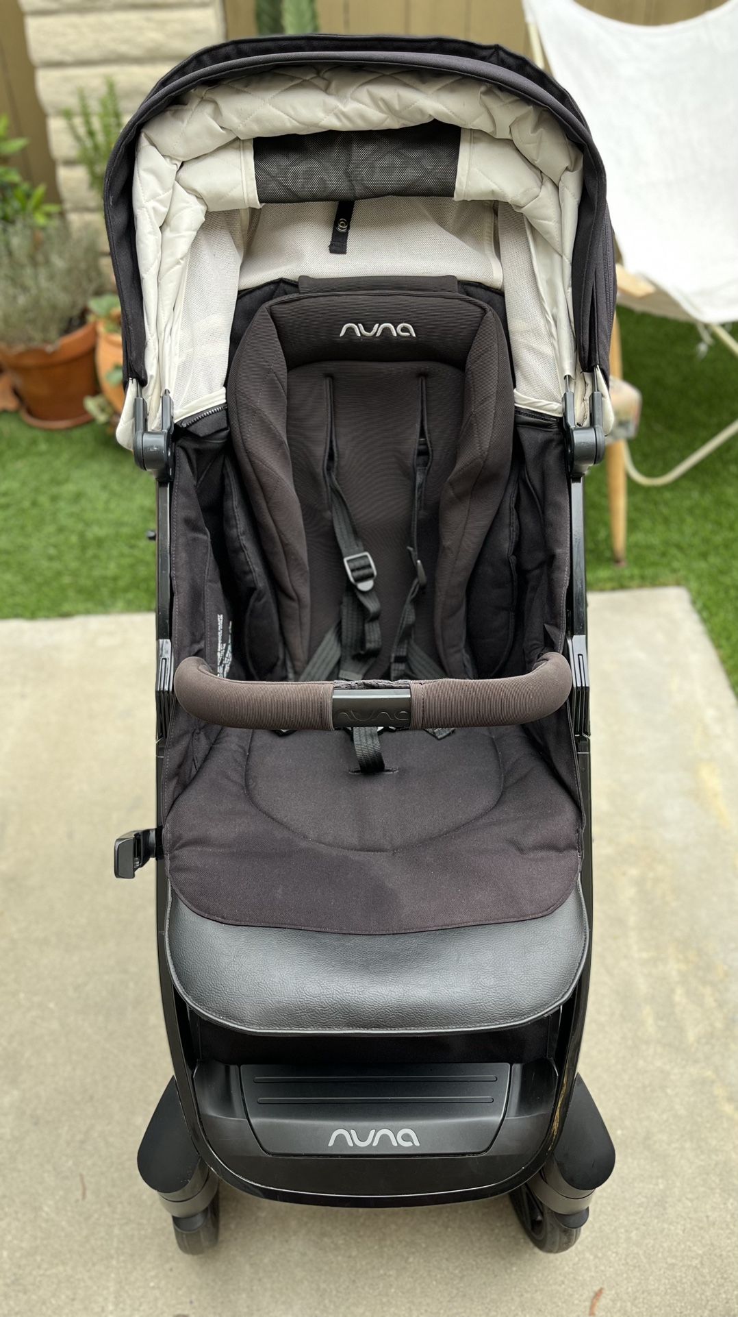 Nuna Tavo Stroller