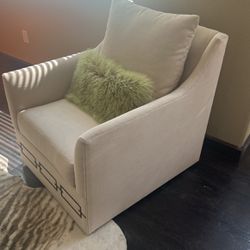 Oversized Living Room Chair 