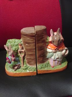 Vintage Peter Rabbit Beatrix Potter Schmid Set of 2 Book Ends 1980'S Rare 5 Inch