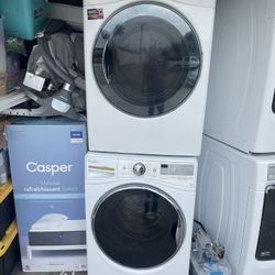 Whirlpool and lg Stackable Washer and gas dryer Excellent working condition W27 D31.5 H77 Washer 4.3 cu ft Dryer 7.3 cu ft 3 months warranty parts and