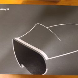 Samsung XR VR Headset