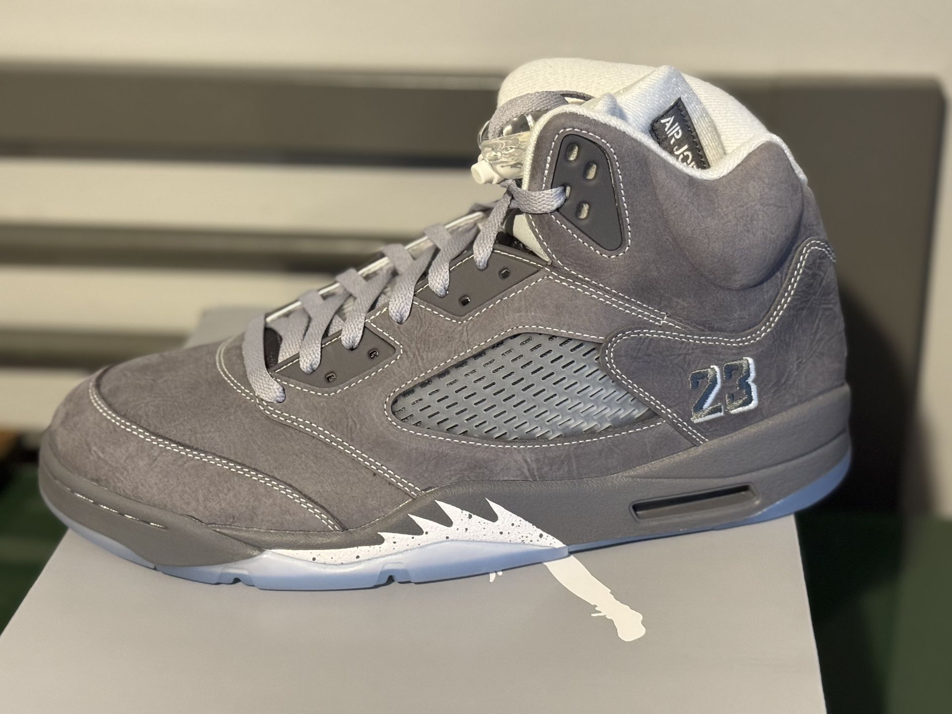 Air Jordan 5 Wolf Grey Size 13