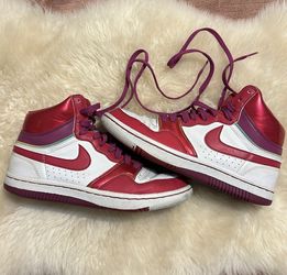 Vintage 2008 Nike Air Force 1 Courts, women’s size 8