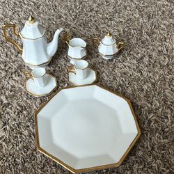 Porcelain tea set for dolls