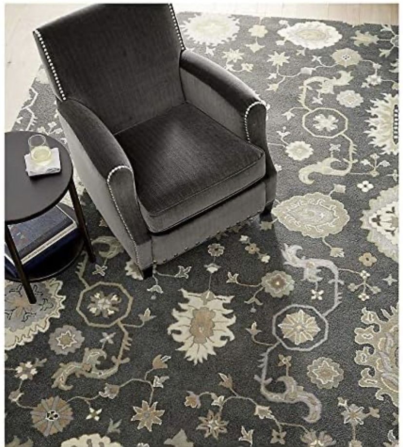 Crate And Barrel 8x10 Juno Grey rug