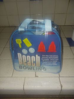 Beach bowling game set