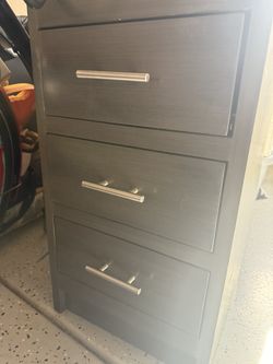 Nightstand 