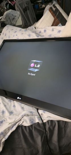 LG 1080p FULL HD LED-LCD Thin 50inch  Wall Mount Only No Remote  Work Great 