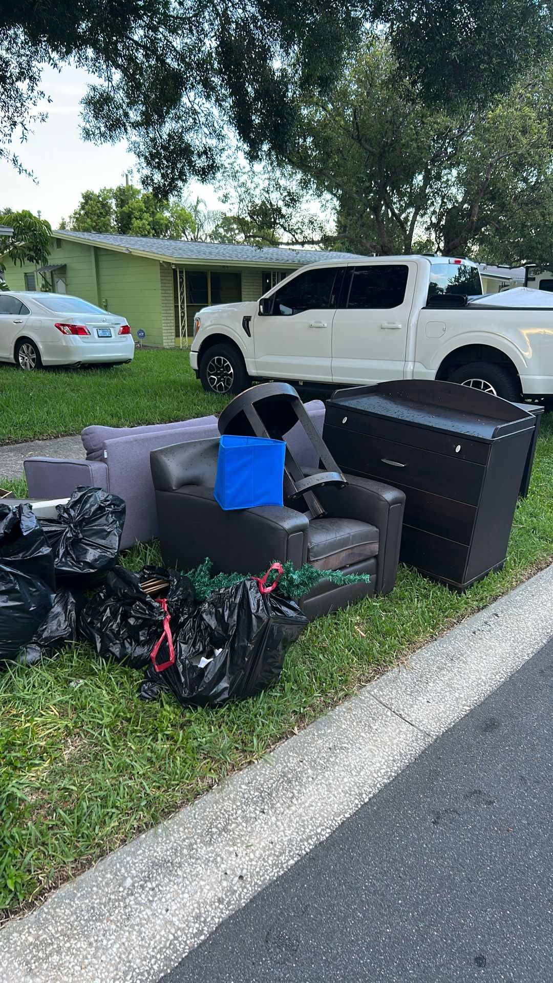Curb Alert.  All For Free 10299 72nd Terr North